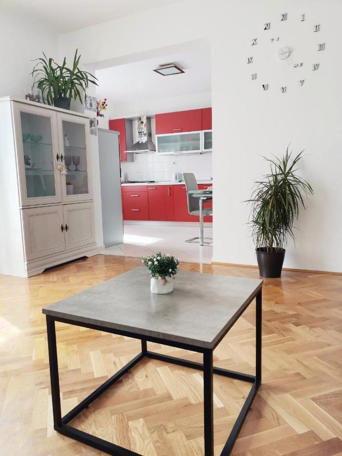 Apartman Pejic Podstrana Exterior photo